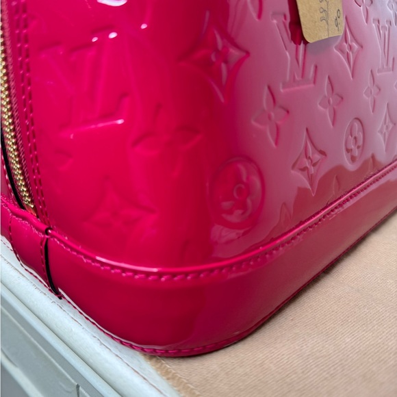 DO NOT BUY THIS BAG IS SOLD - Picture 3 of 14